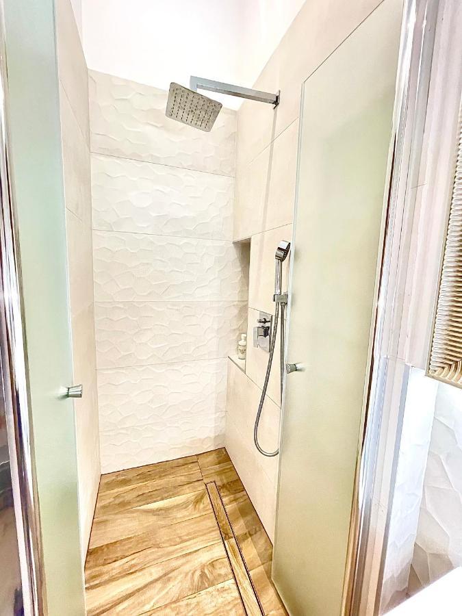 Dream Design Apartment - 3 Bedrooms & Finn Sauna Budapeszt Zewnętrze zdjęcie